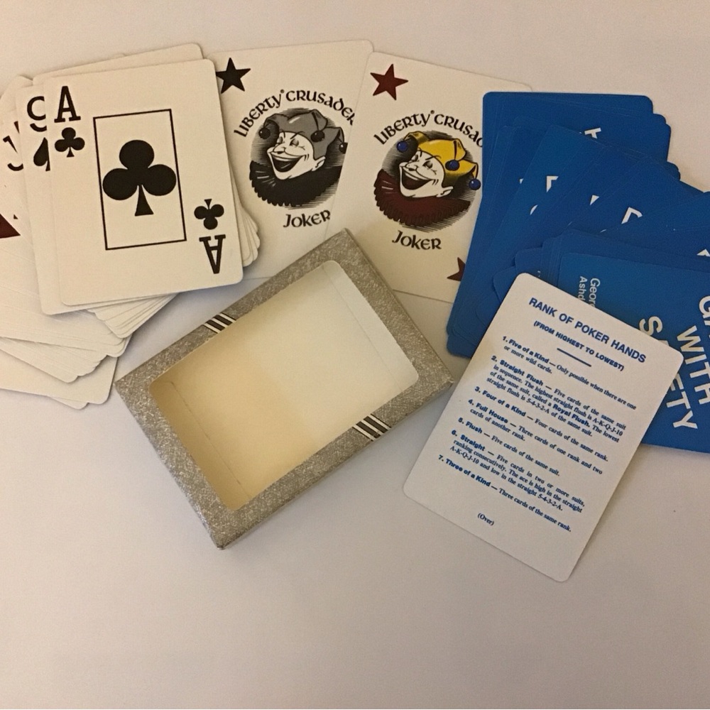 💰 Vintage Liberty custom plastic coated playing cards